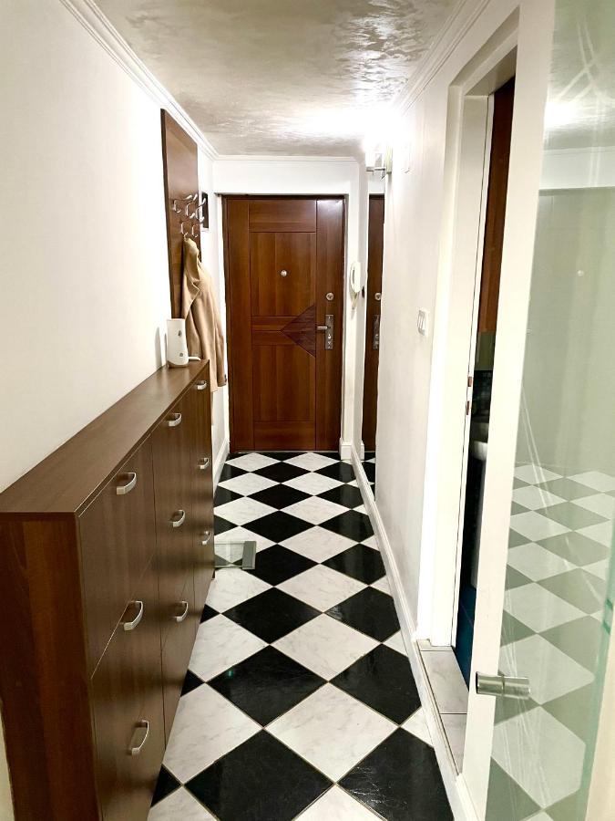 Triangle City Apartment 1 بلغراد المظهر الخارجي الصورة