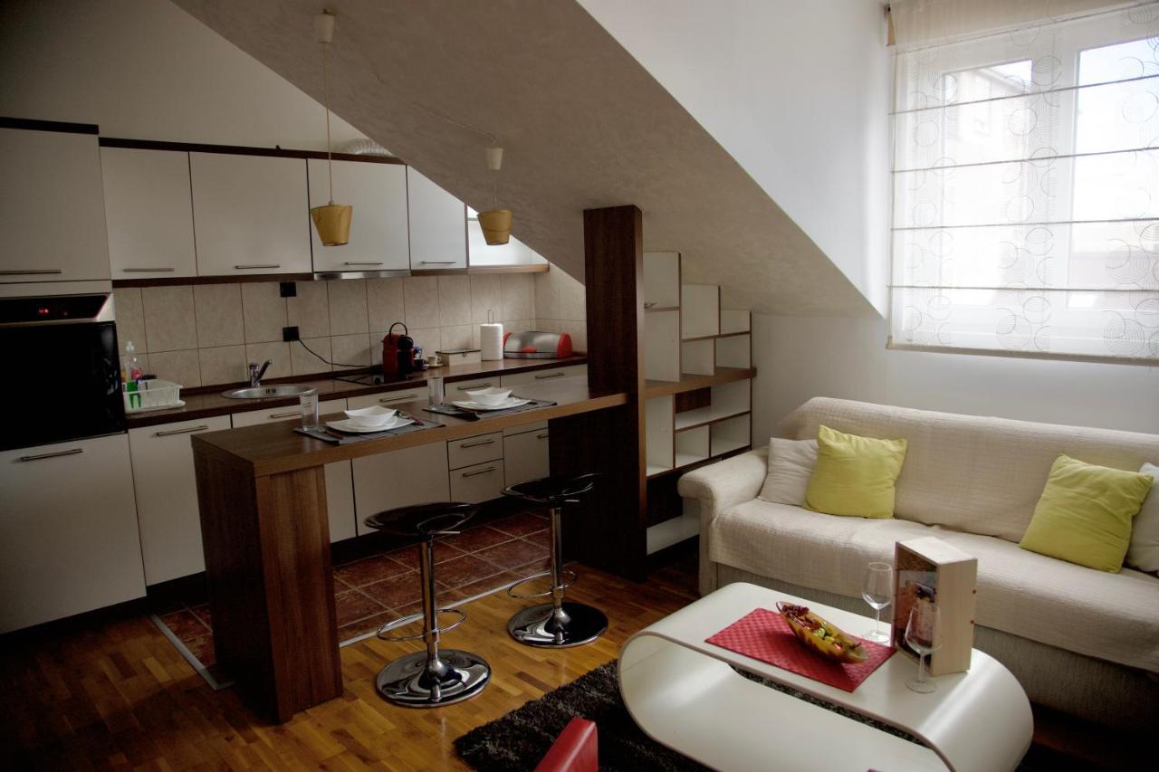 Triangle City Apartment 1 بلغراد المظهر الخارجي الصورة